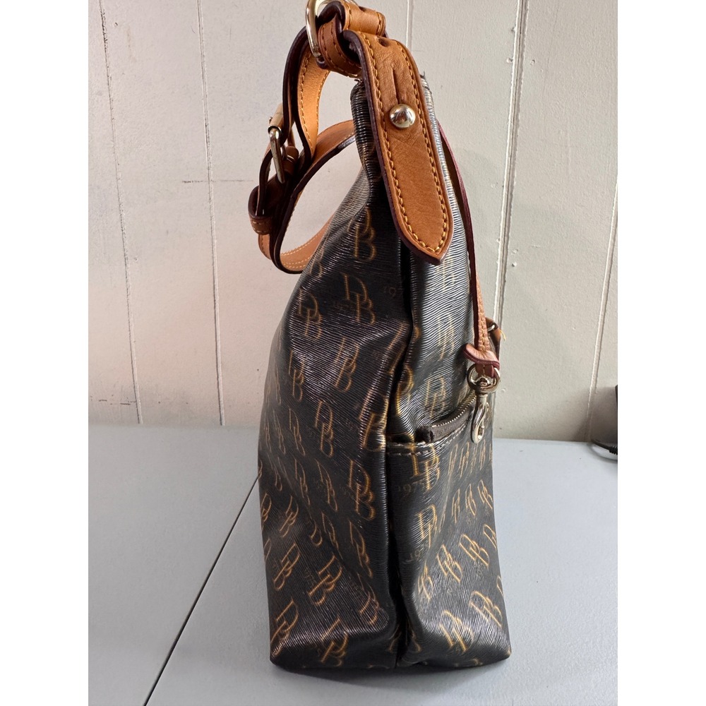 Dooney & Bourke Hobo Bag Womens Large Brown Monogram Coated Canvas Leather Trim - Picture 4 of 13